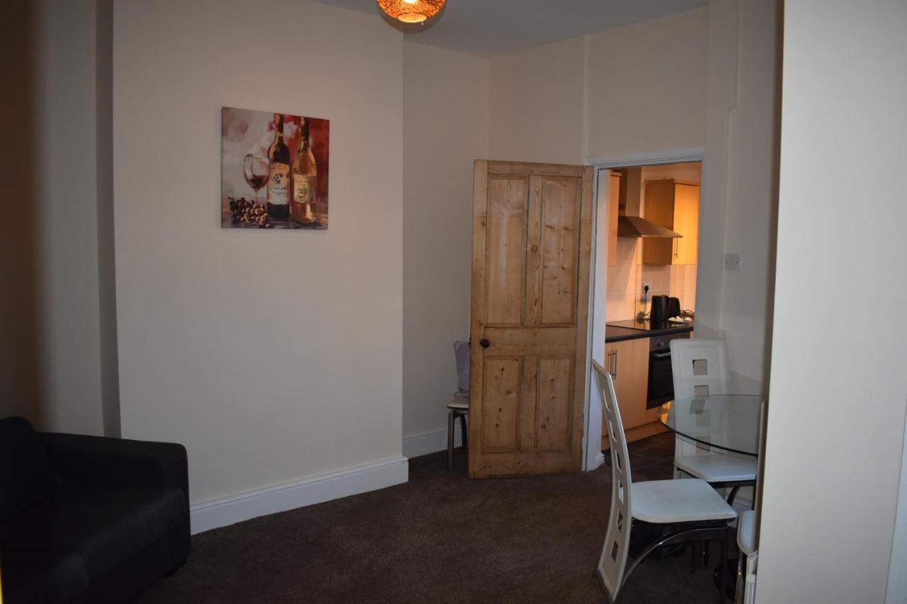 Seventy Seven Apartment Gainsborough Exterior photo